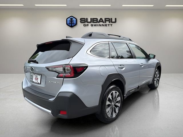 Used 2025 Subaru Outback Limited AWD/4WD image 5