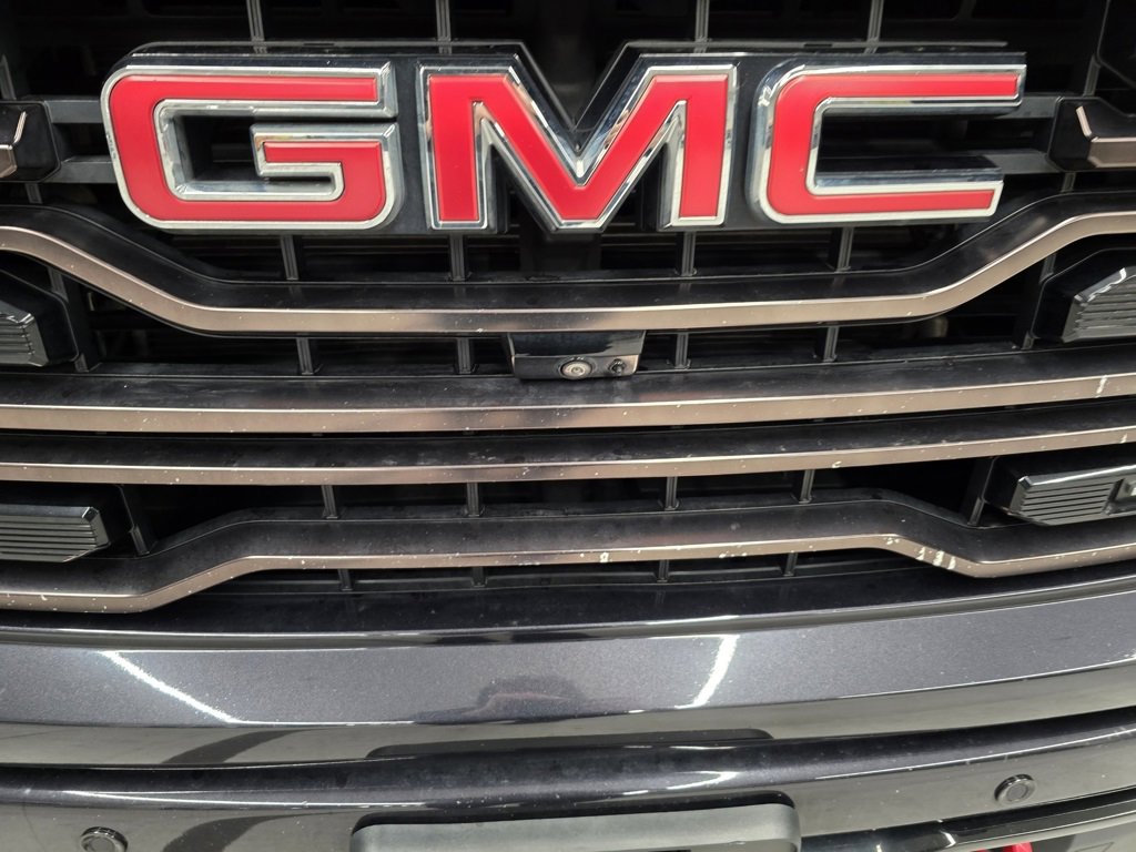 Used 2023 GMC Sierra 1500 AT4X image 11