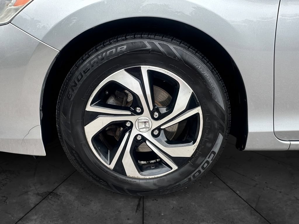 Used 2017 Honda Accord LX image 14