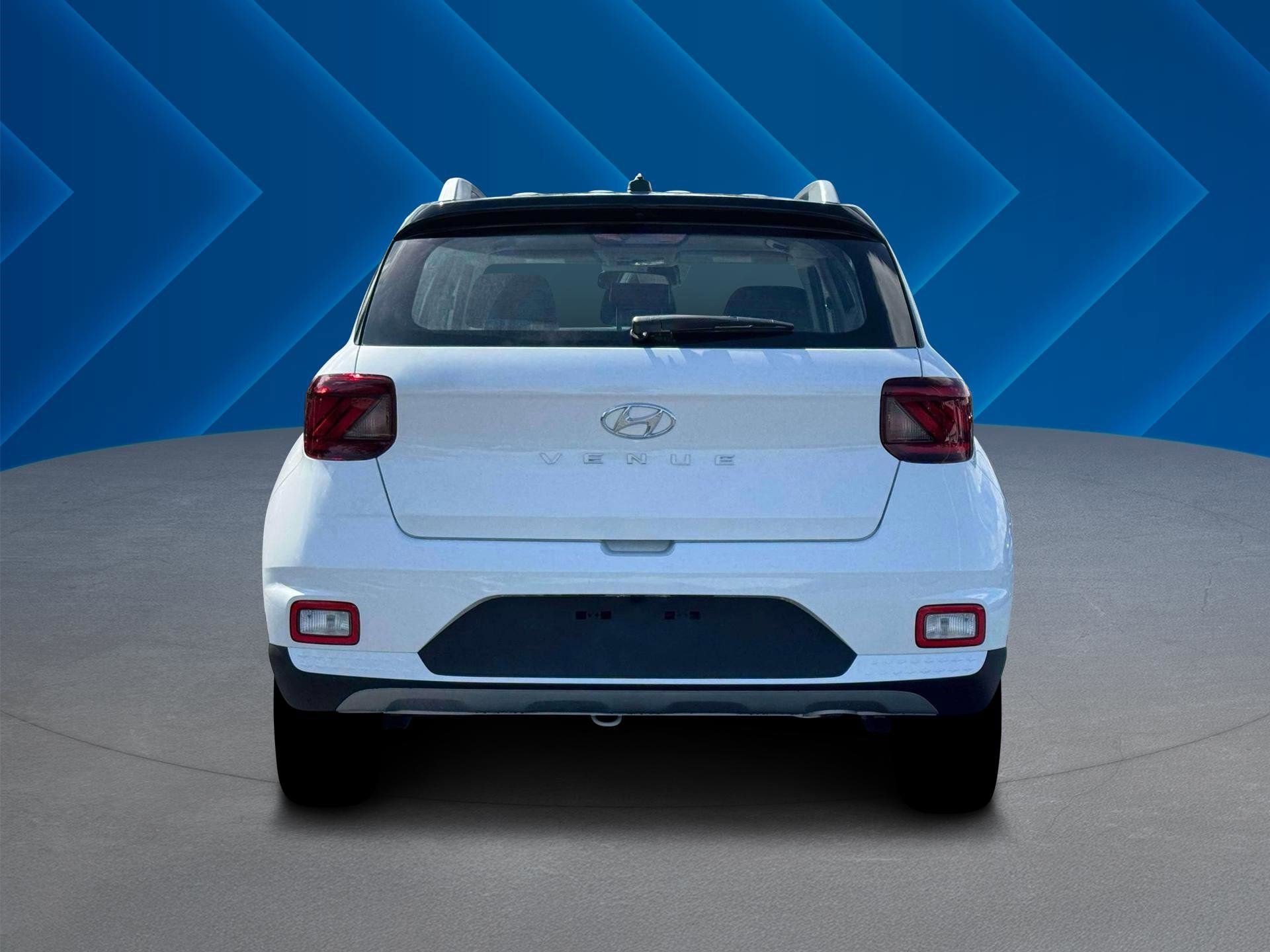 Used 2026 Hyundai Venue SEL FWD image 8