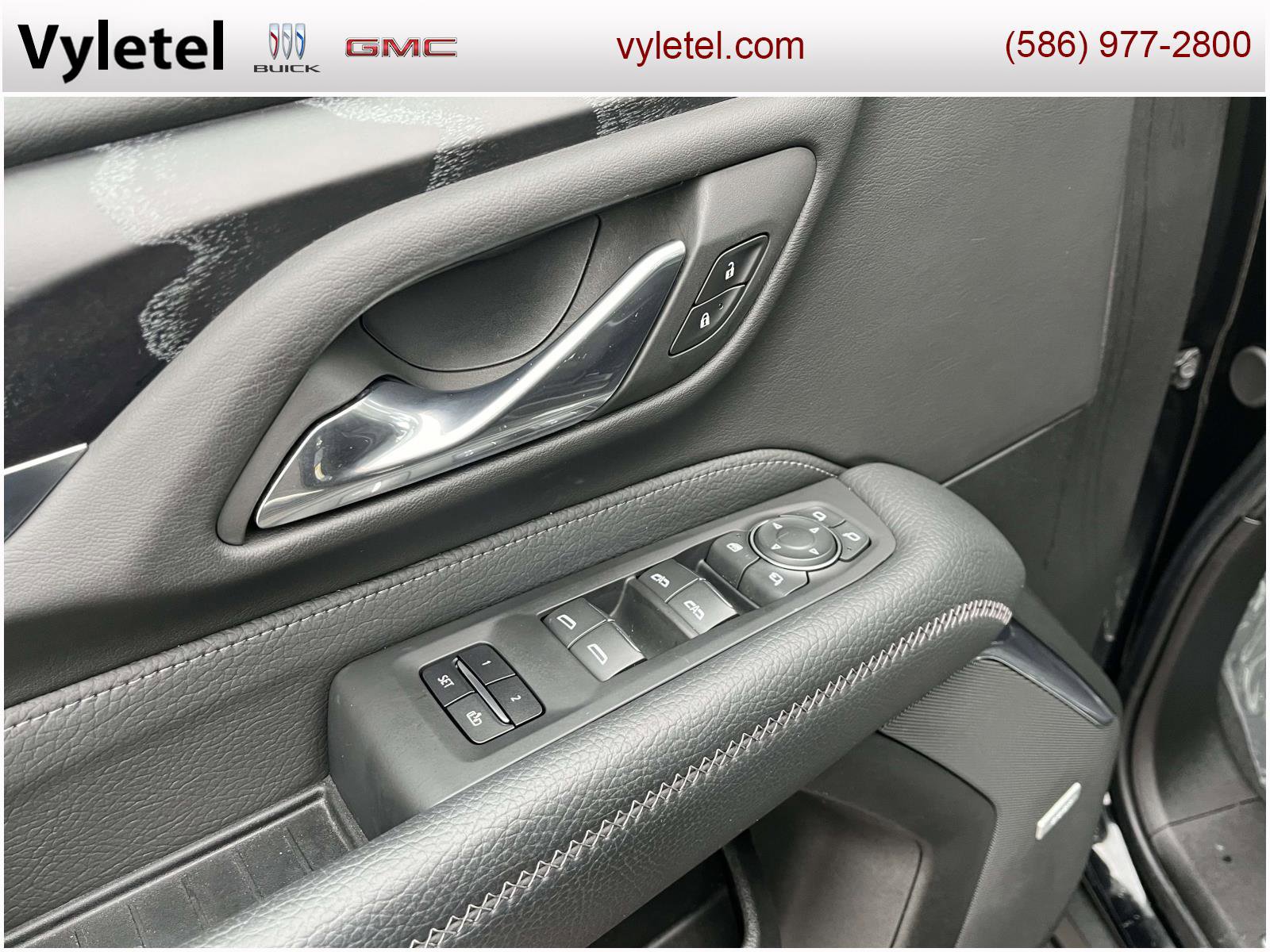 Used 2023 GMC Yukon Denali image 19