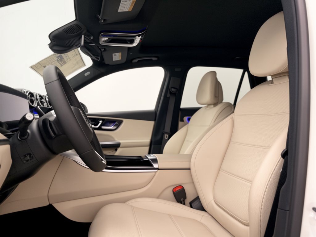 Used 2027 Mercedes-Benz GLC 300 image 5