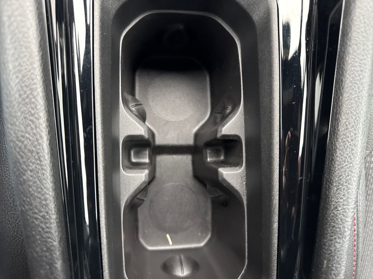 Used 2024 Jeep Compass Trailhawk w/ Trailer Tow Group image 28