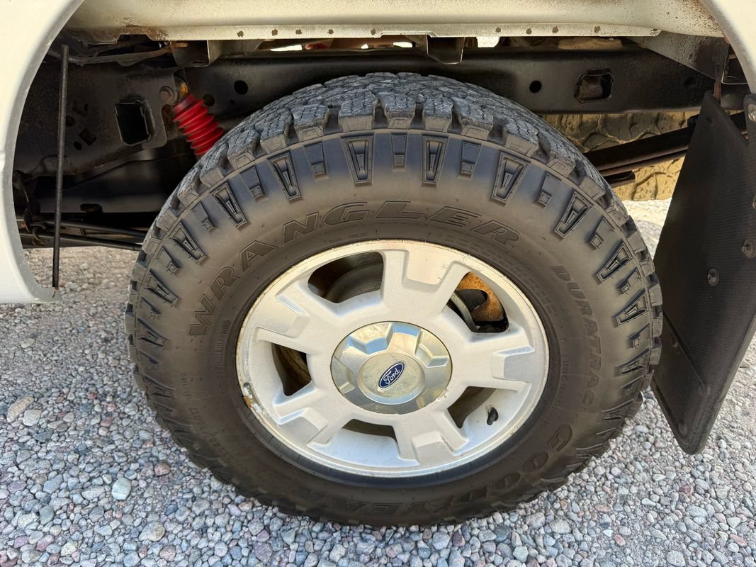 Used 2013 Ford F150 XLT w/ Trailer Tow Pkg AWD/4WD image 10
