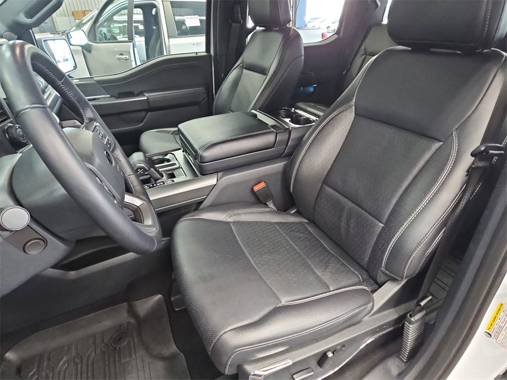 Used 2024 Ford F150 Lariat w/ FX4 Off-Road Package image 15