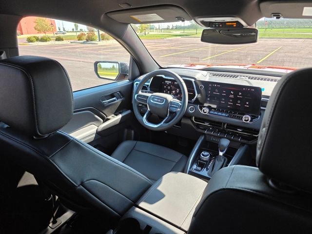 New 2026 GMC Canyon Elevation w/ Convenience Package image 22