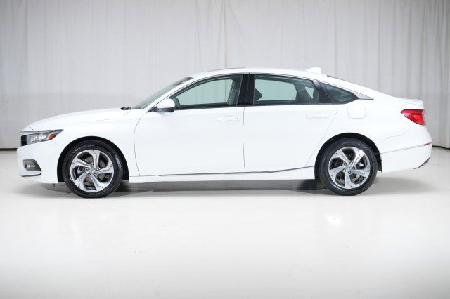 Used 2019 Honda Accord EX image 2