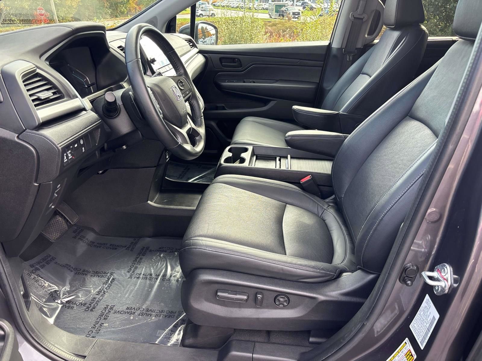 Certified 2024 Honda Odyssey EX-L image 13