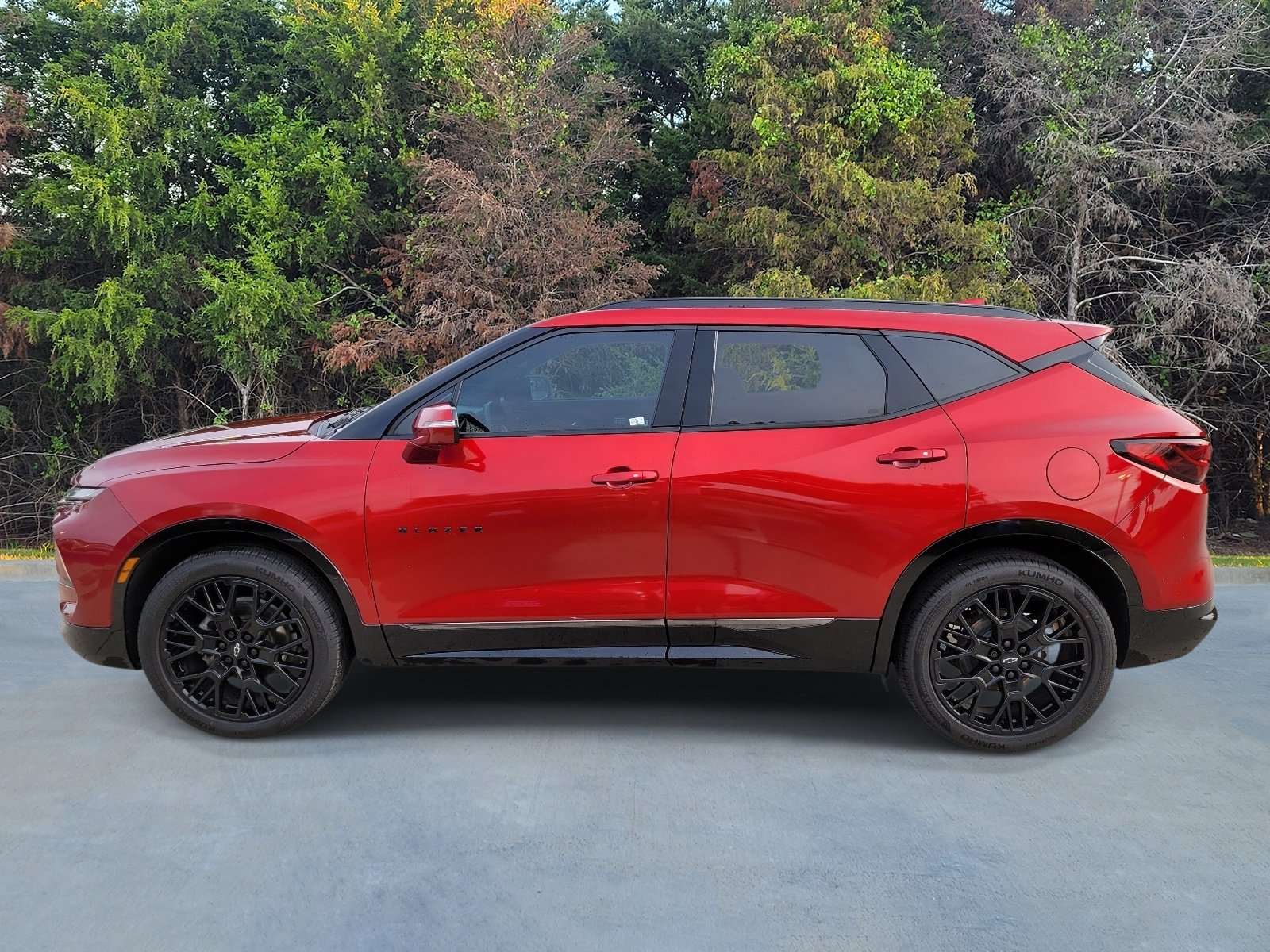 Used 2023 Chevrolet Blazer RS w/ Driver Confidence II Package FWD image 22