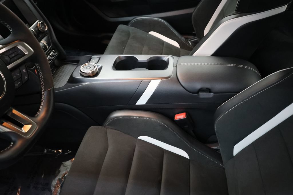 Used 2022 Ford Mustang Shelby GT500 w/ Carbon Fiber Track Pack RWD image 79