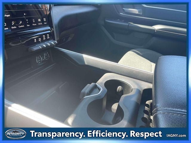 Used 2023 RAM 1500 Big Horn AWD/4WD image 32