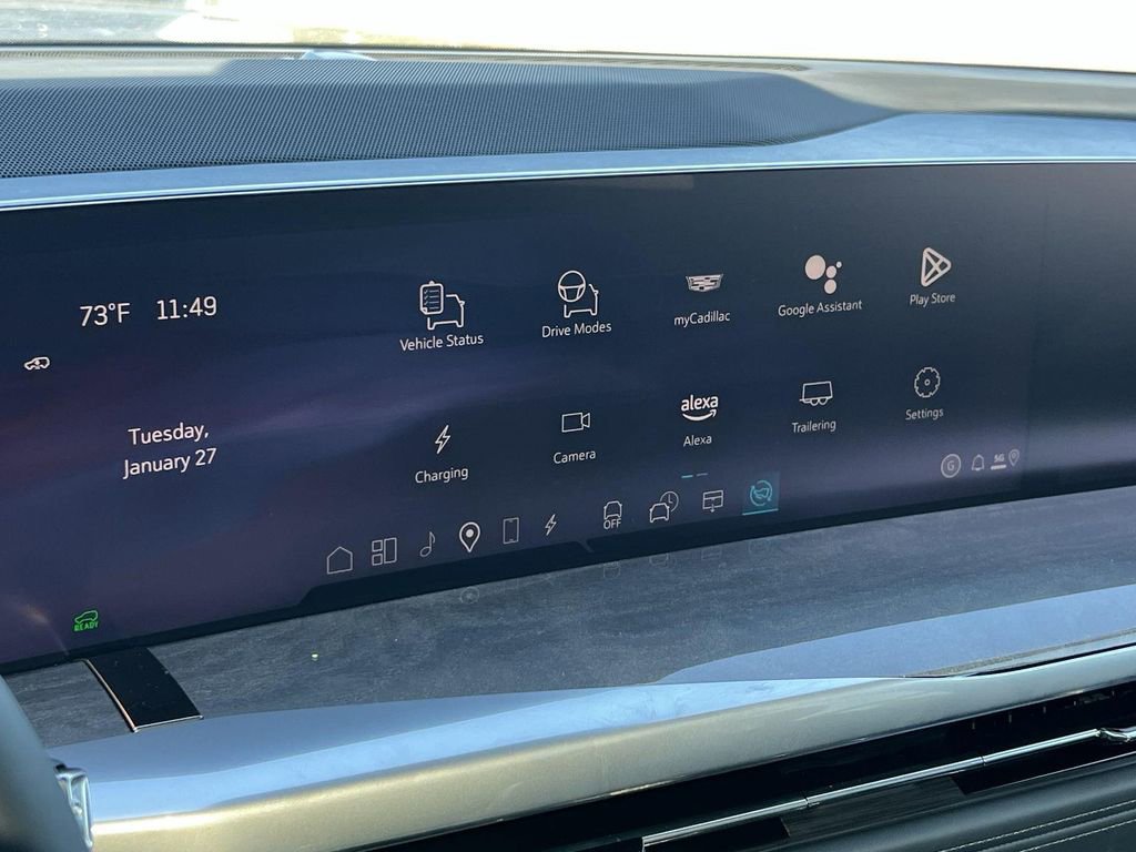 New 2025 Cadillac Escalade IQ Luxury 2 image 17