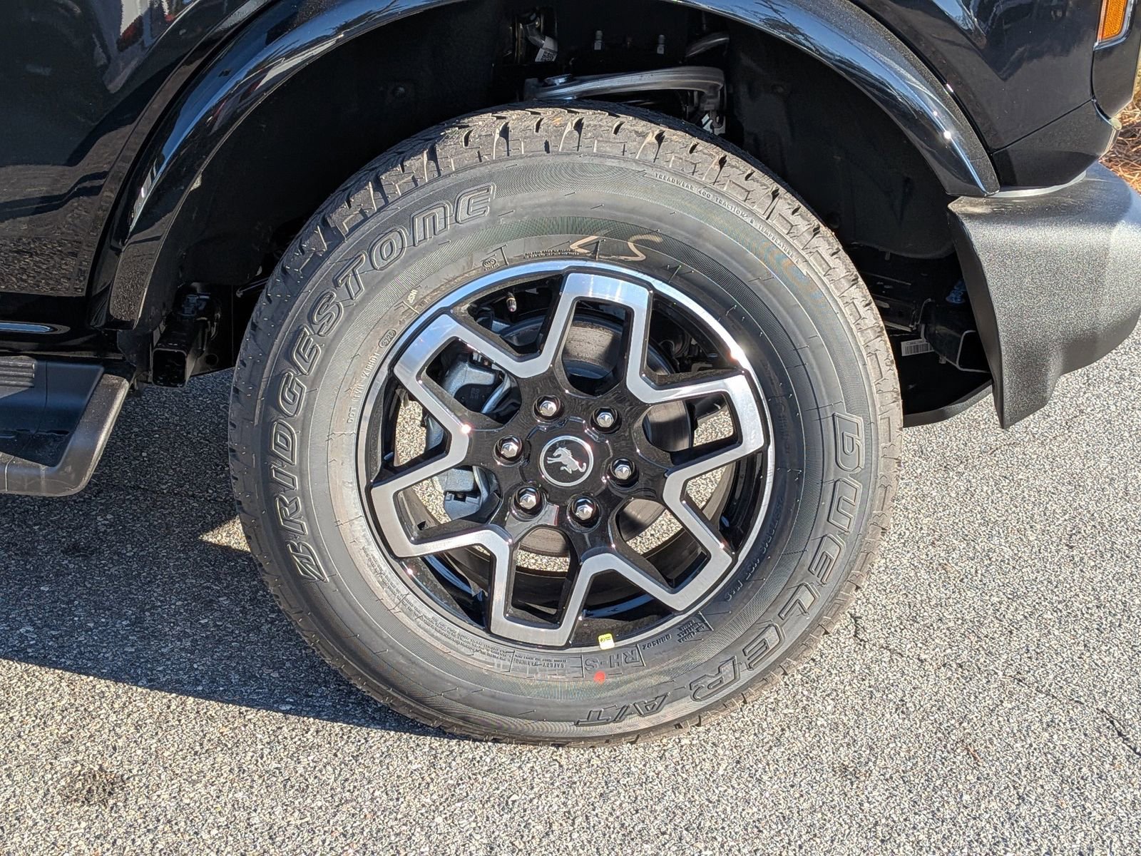 New 2025 Ford Bronco Outer Banks image 12