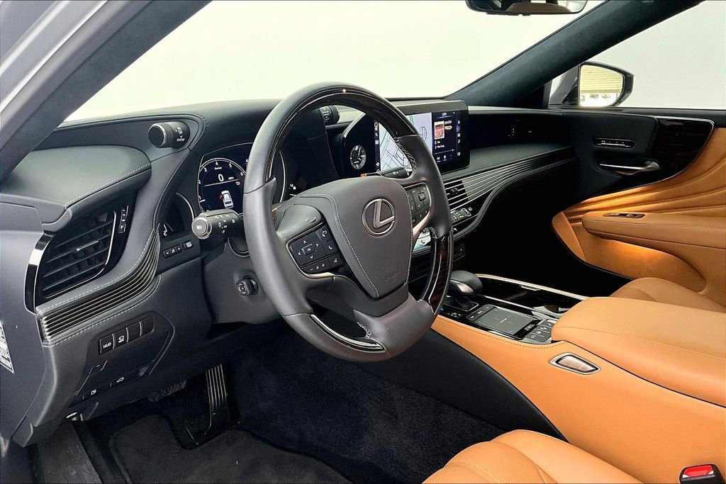 Used 2022 Lexus LS 500 w/ Interior Upgrade Package image 16