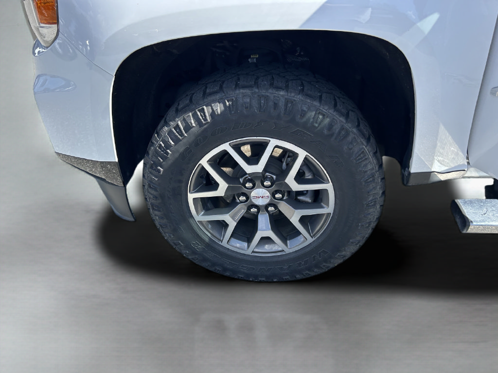 Used 2022 GMC Canyon AT4 AWD/4WD image 34