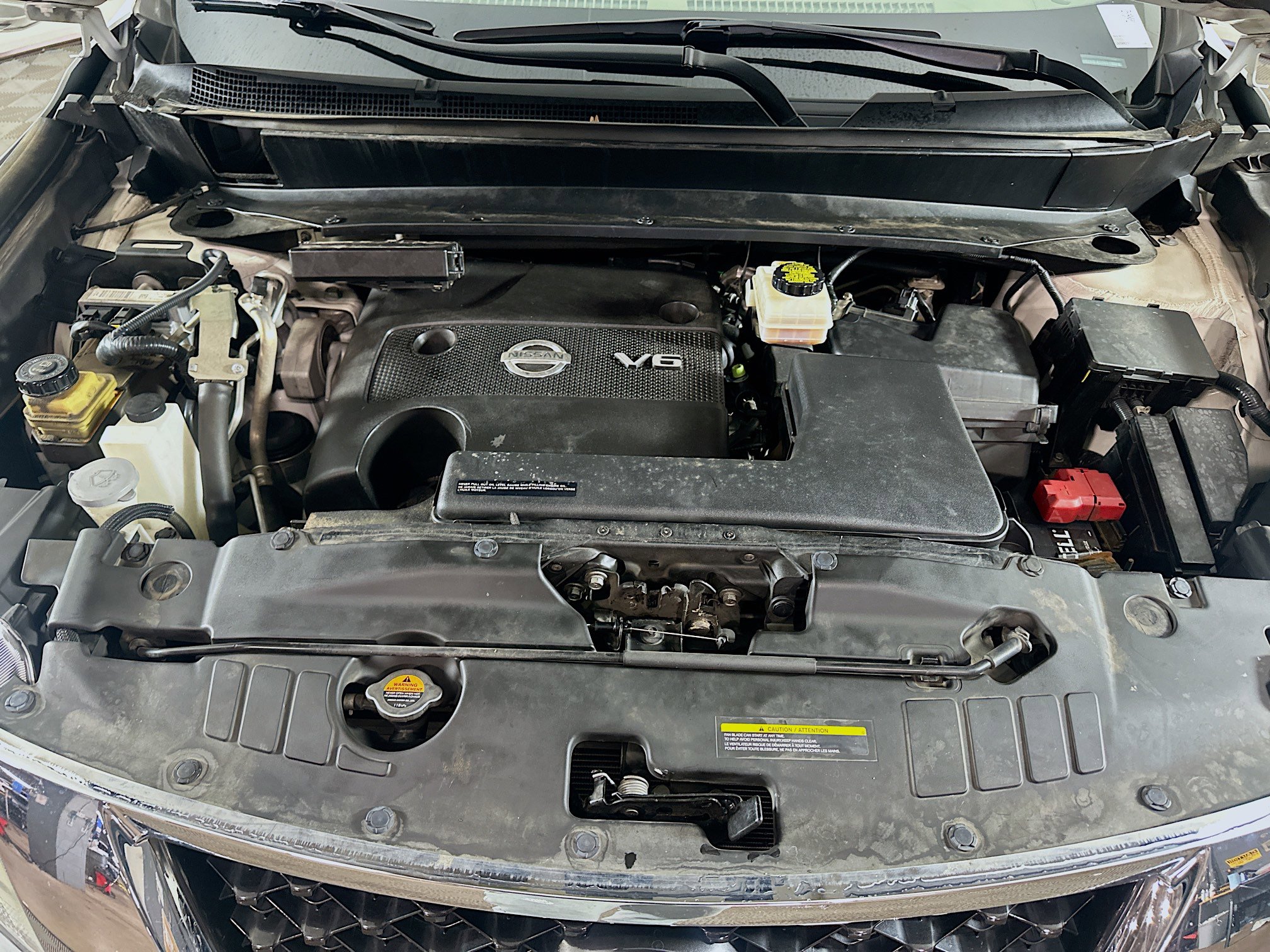 Used 2014 Nissan Pathfinder Platinum image 34