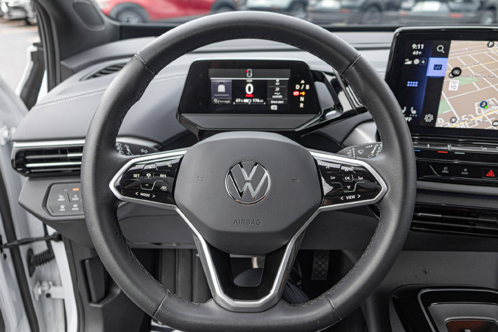 Used 2023 Volkswagen ID.4 Pro S Plus AWD/4WD image 22