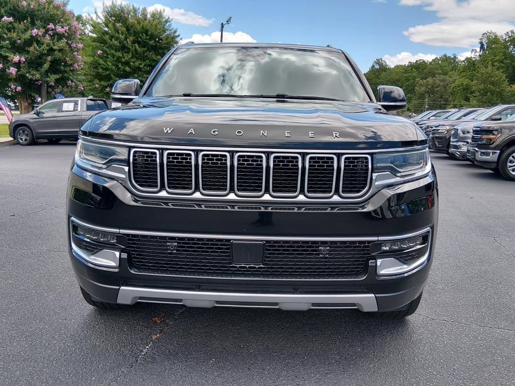 Used 2022 Jeep Wagoneer Series II w/ Premium Group I AWD/4WD image 9