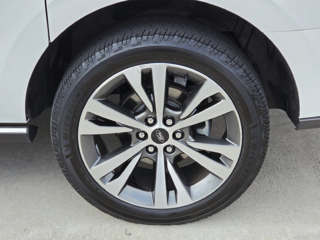 Used 2021 Ford Expedition Max Limited RWD image 8