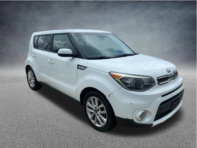 Used 2018 Kia Soul + FWD image 25