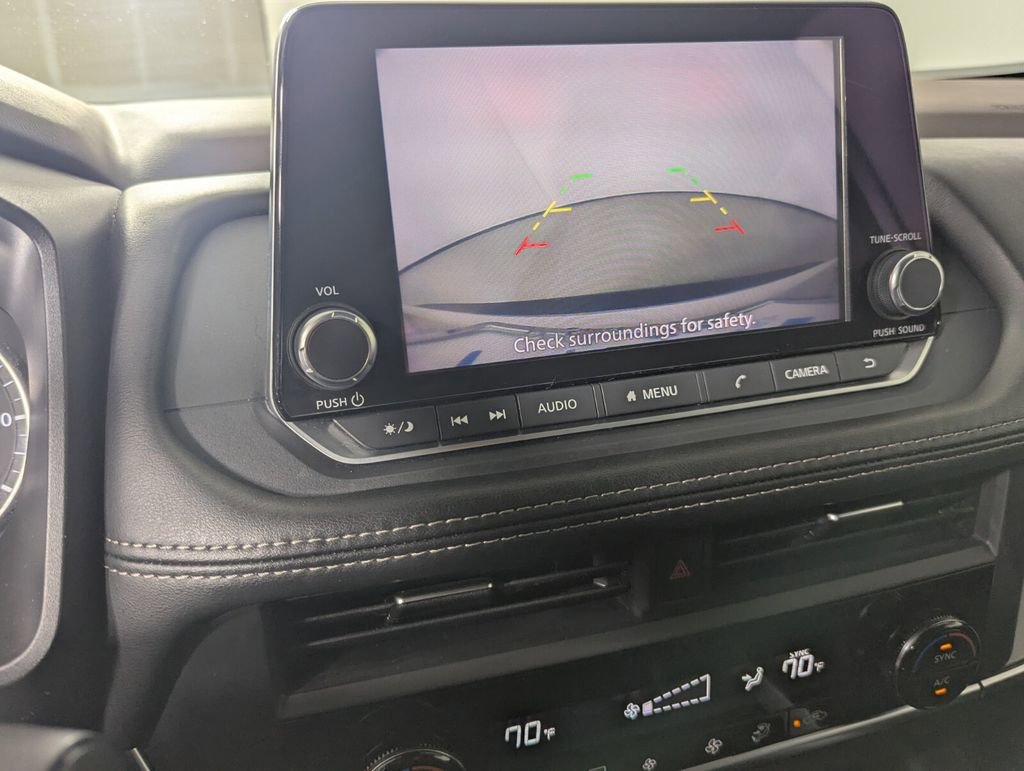 Used 2023 Nissan Rogue SV image 22