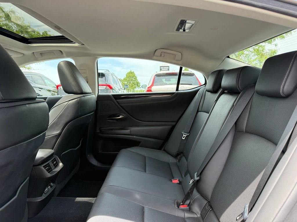 Used 2021 Lexus ES 250 w/ Premium Package AWD/4WD image 15