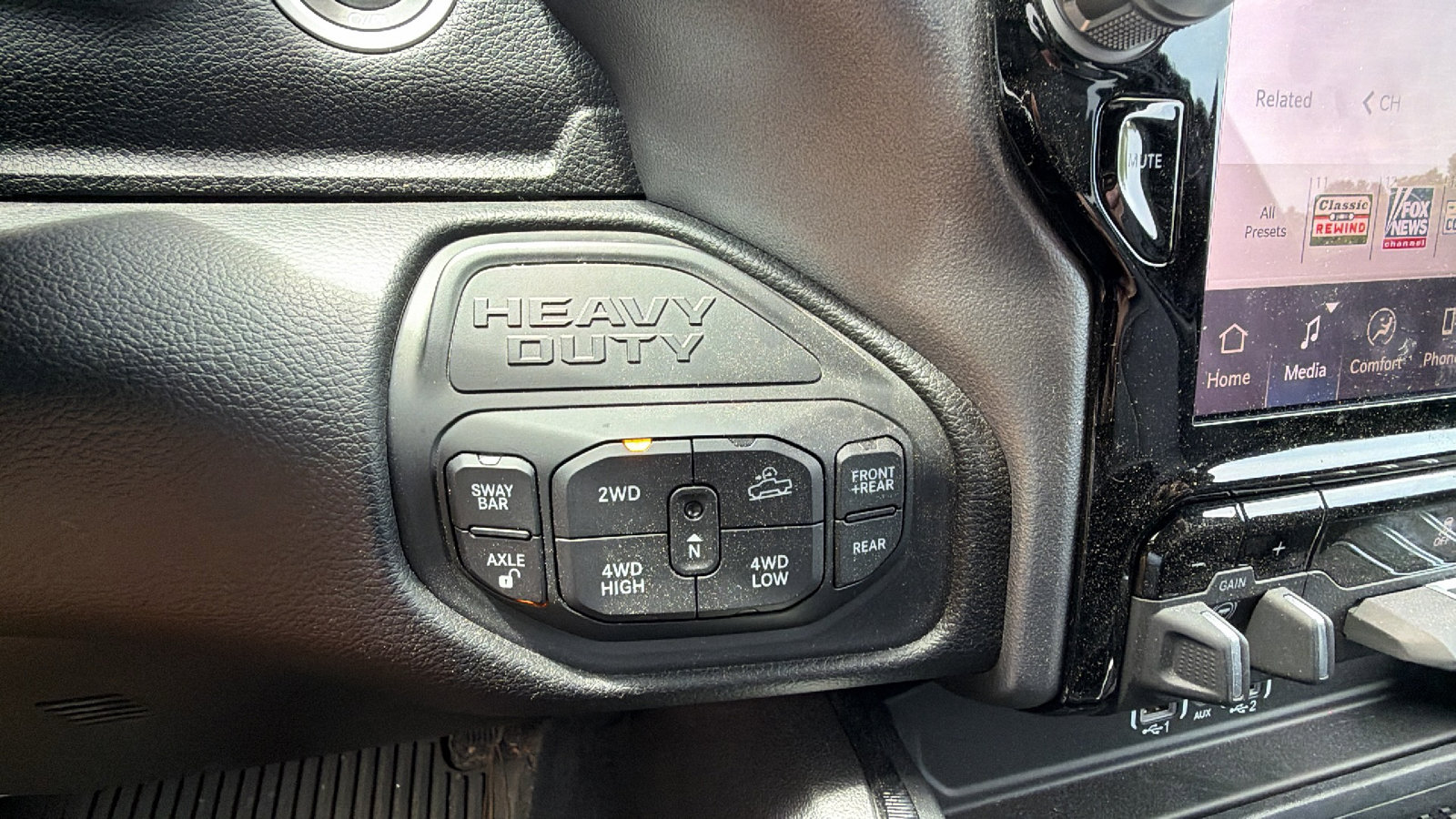 Used 2025 RAM 2500 Power Wagon AWD/4WD image 30