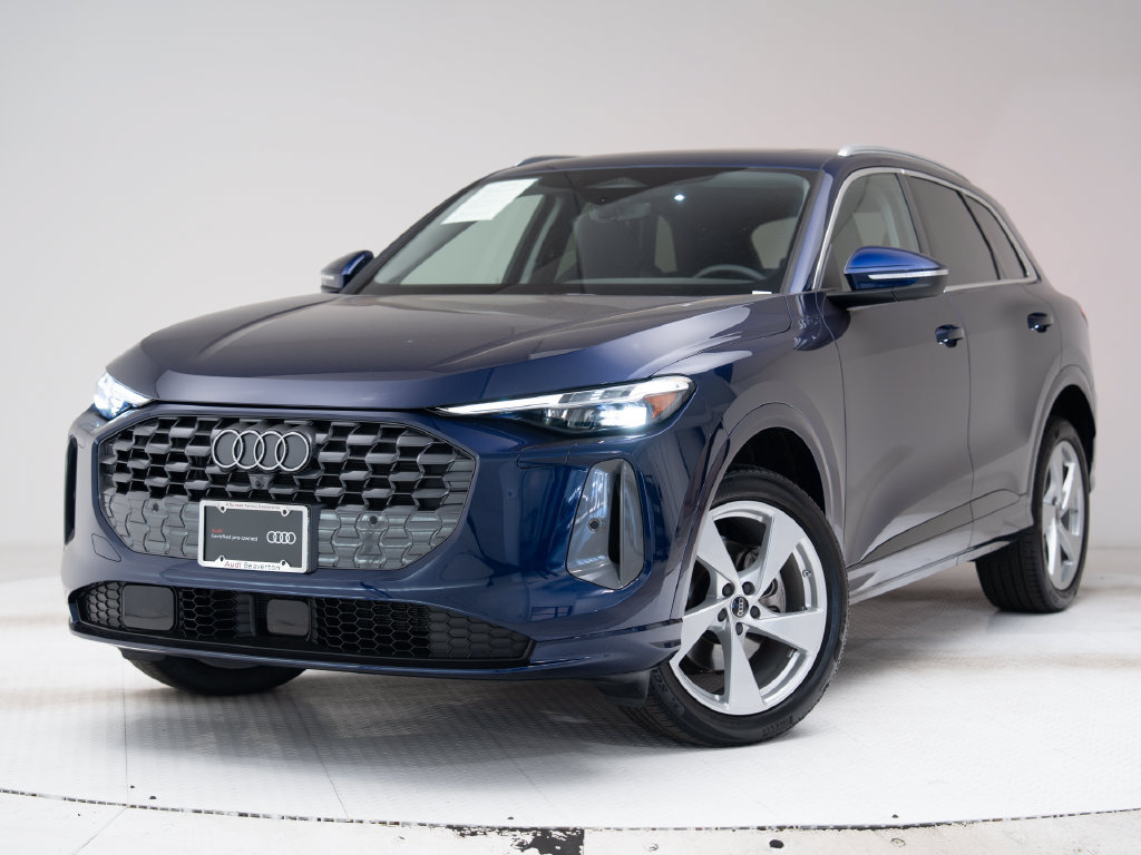 Certified 2025 Audi Q5 Premium w/ Premium Plus