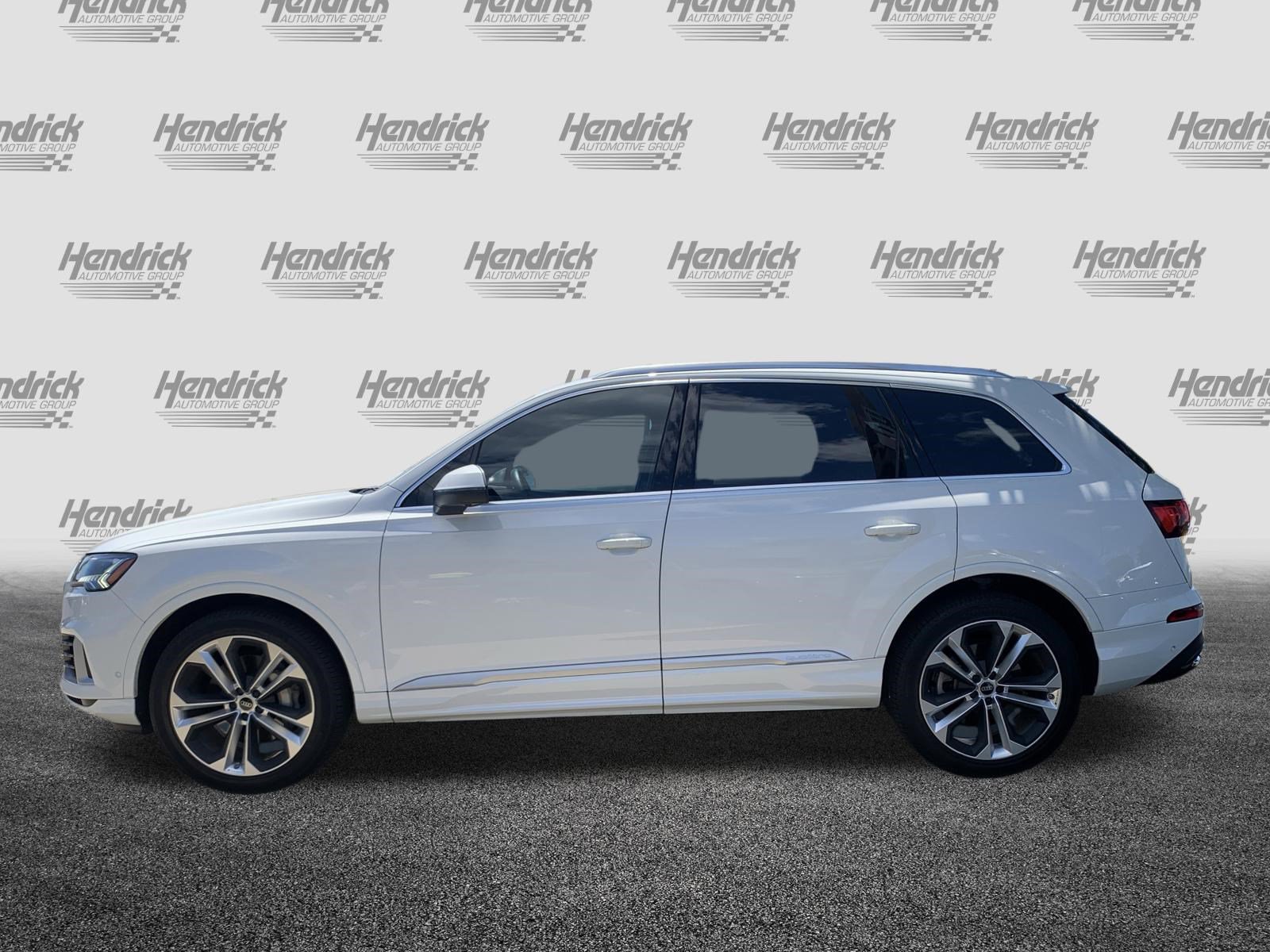 Used 2023 Audi Q7 3.0T Premium Plus AWD/4WD image 7