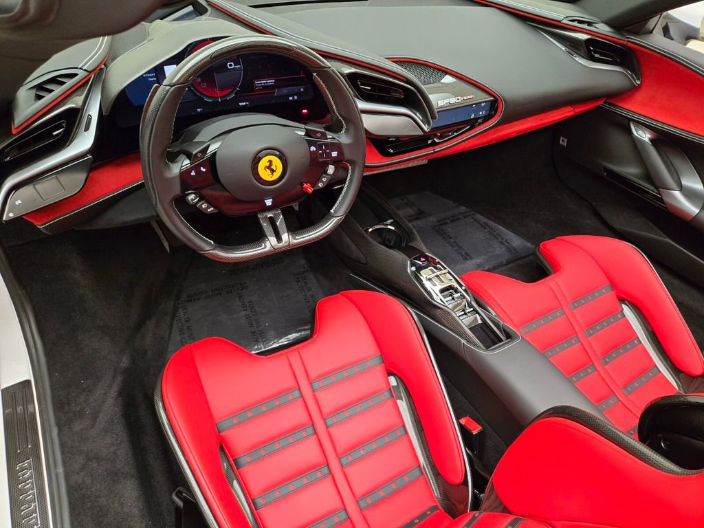 Used 2023 Ferrari SF90 Spider AWD/4WD image 19
