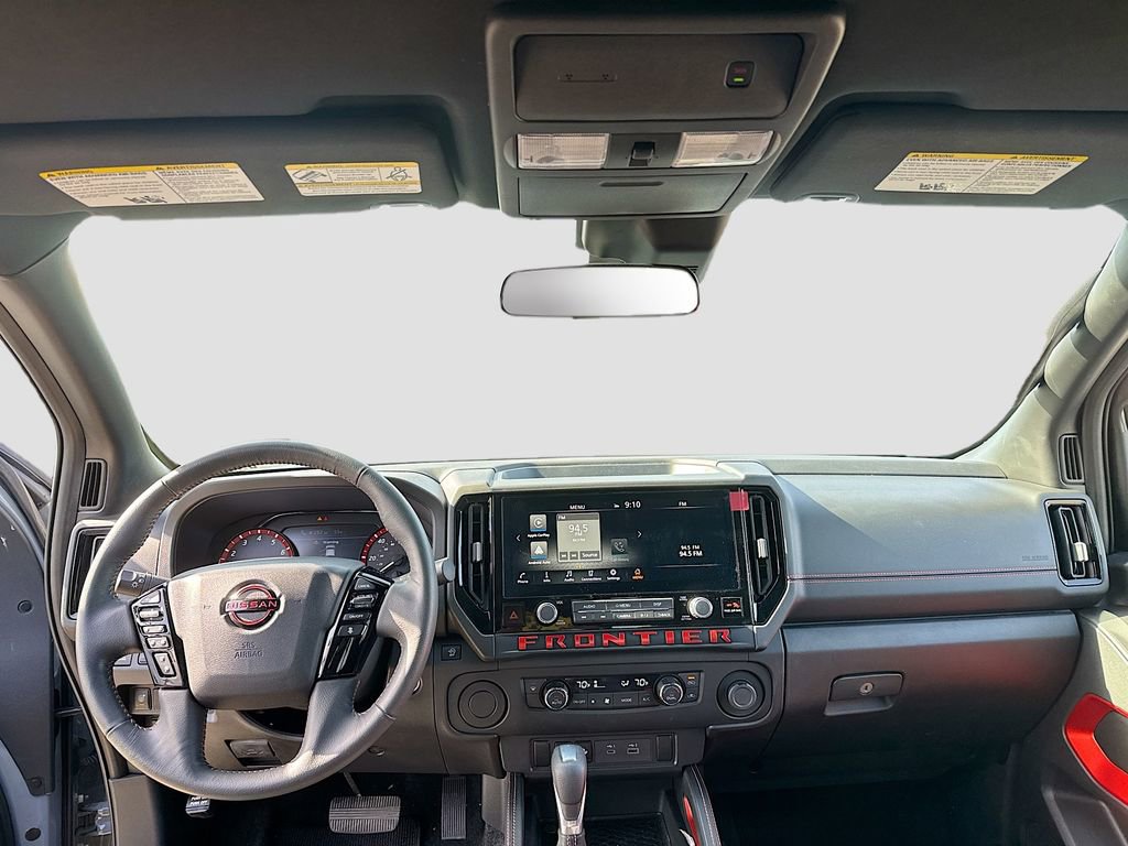 Used 2025 Nissan Frontier Pro-X image 19