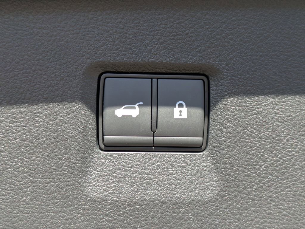 Certified 2025 INFINITI QX60 Luxe image 14