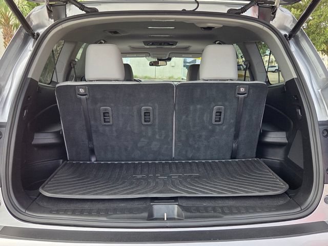 Used 2016 Honda Pilot Touring image 13