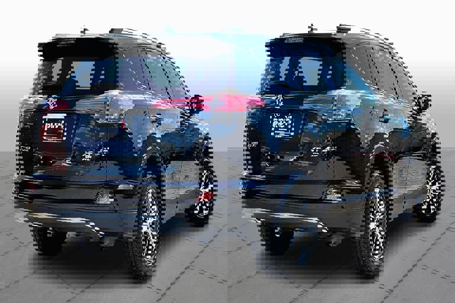 Used 2017 Toyota RAV4 XLE w/ All Weather Liner Package image 13