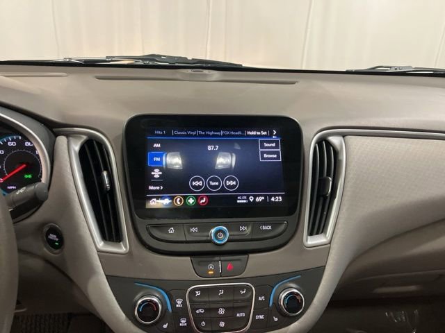 Used 2023 Chevrolet Malibu LT image 15