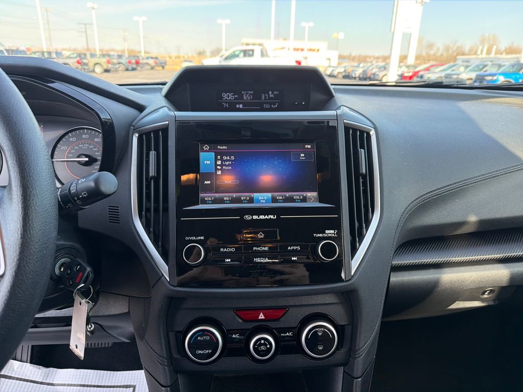 Used 2023 Subaru Crosstrek 2.0i AWD/4WD image 17