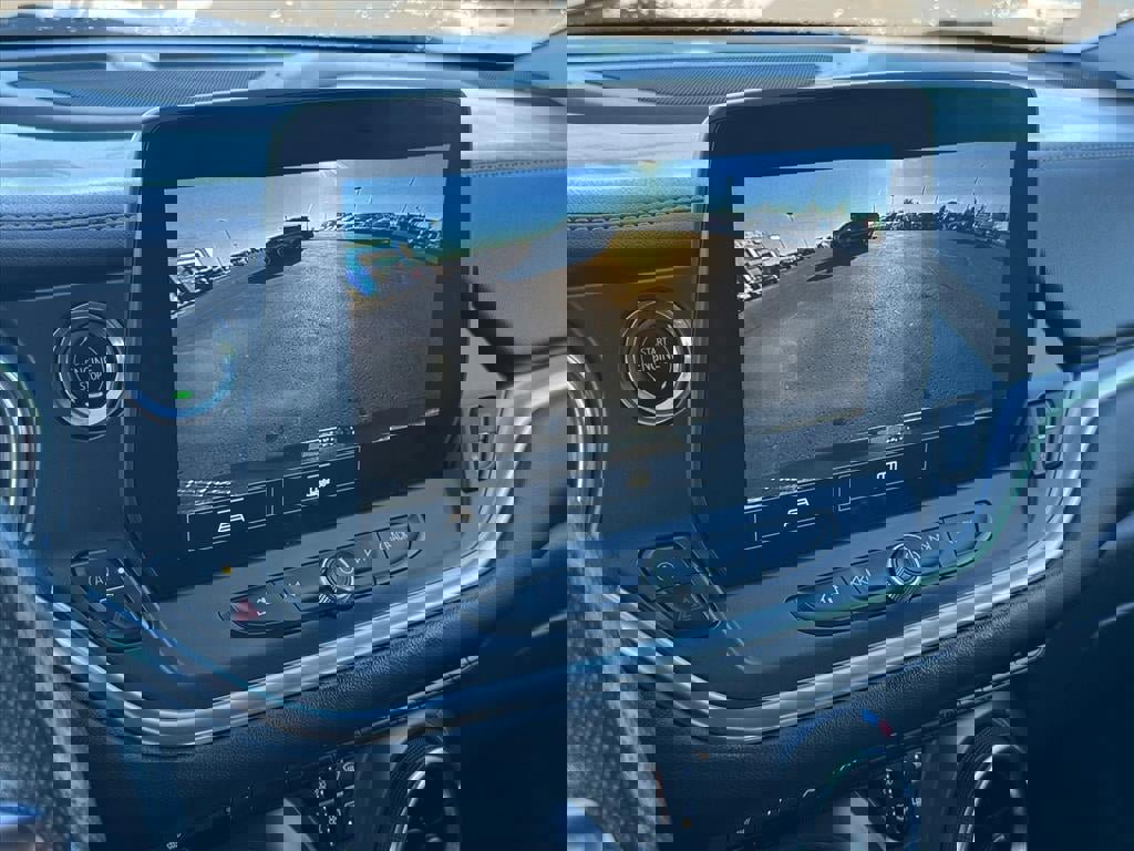 Certified 2024 Chevrolet Blazer LT w/ Convenience Package image 15