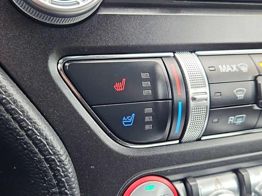 Used 2023 Ford Mustang Premium image 18