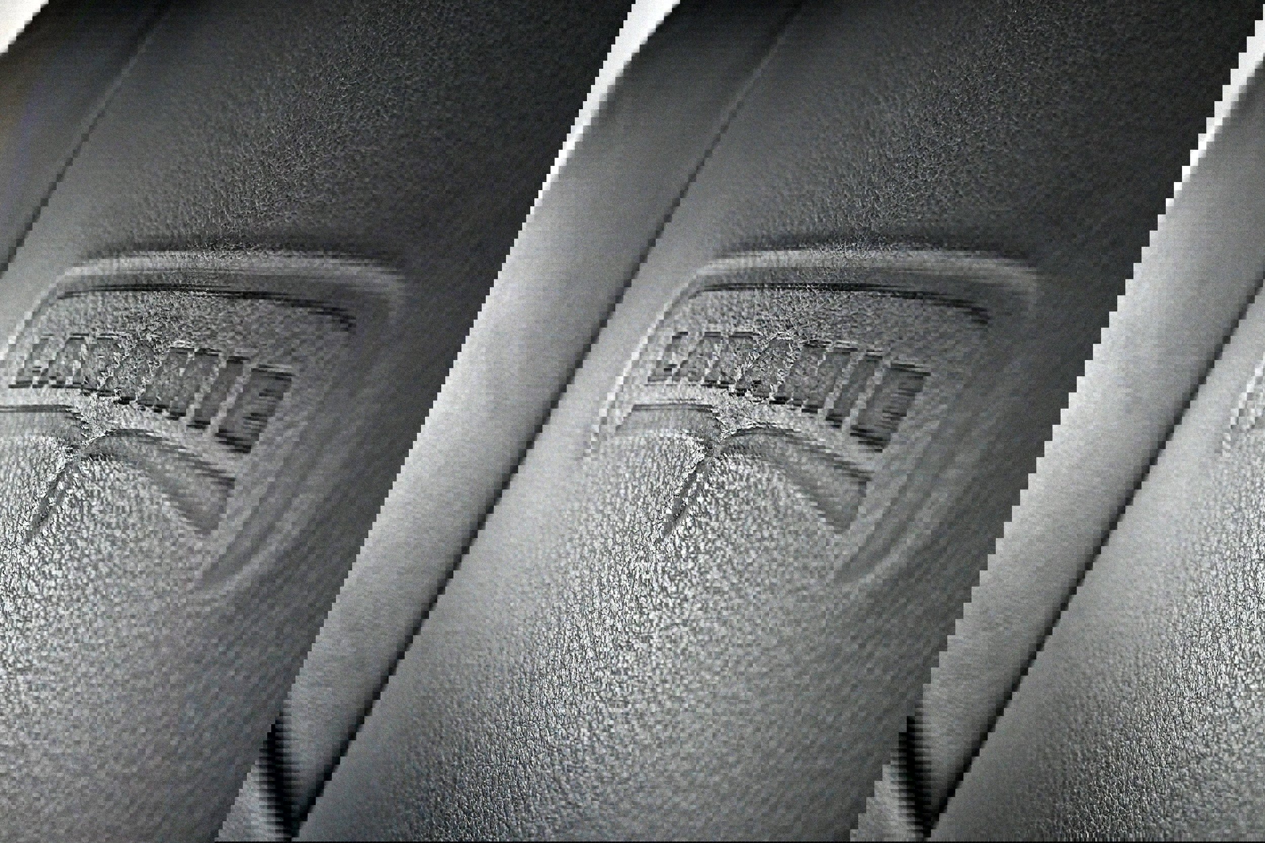 Used 2018 RAM 2500 Laramie w/ Snow Chief Group image 6