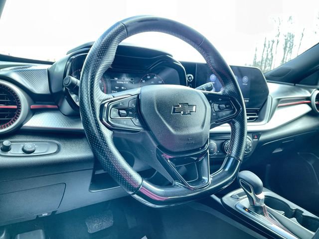 Certified 2024 Chevrolet Trax RS w/ Driver Confidence Package image 11
