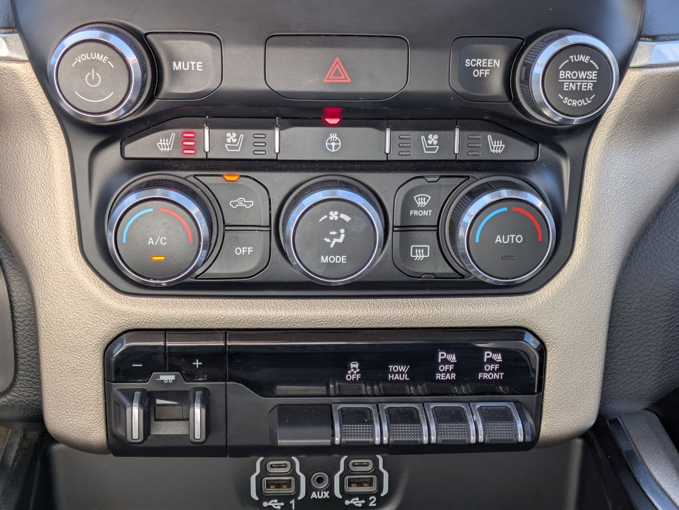 Used 2020 RAM 1500 Laramie image 24