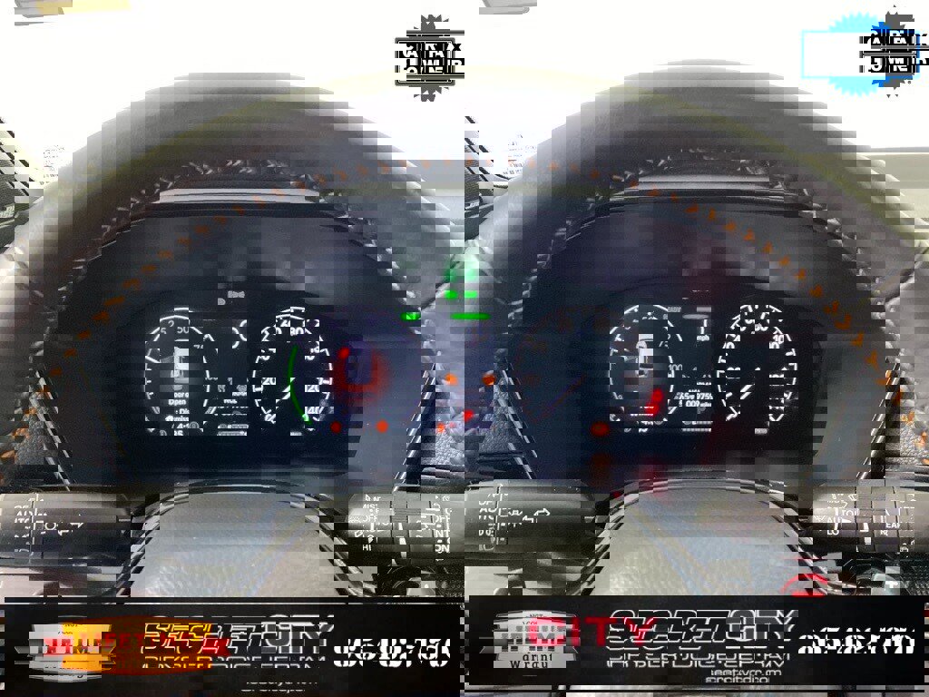 Used 2025 Honda CR-V Sport Touring image 18