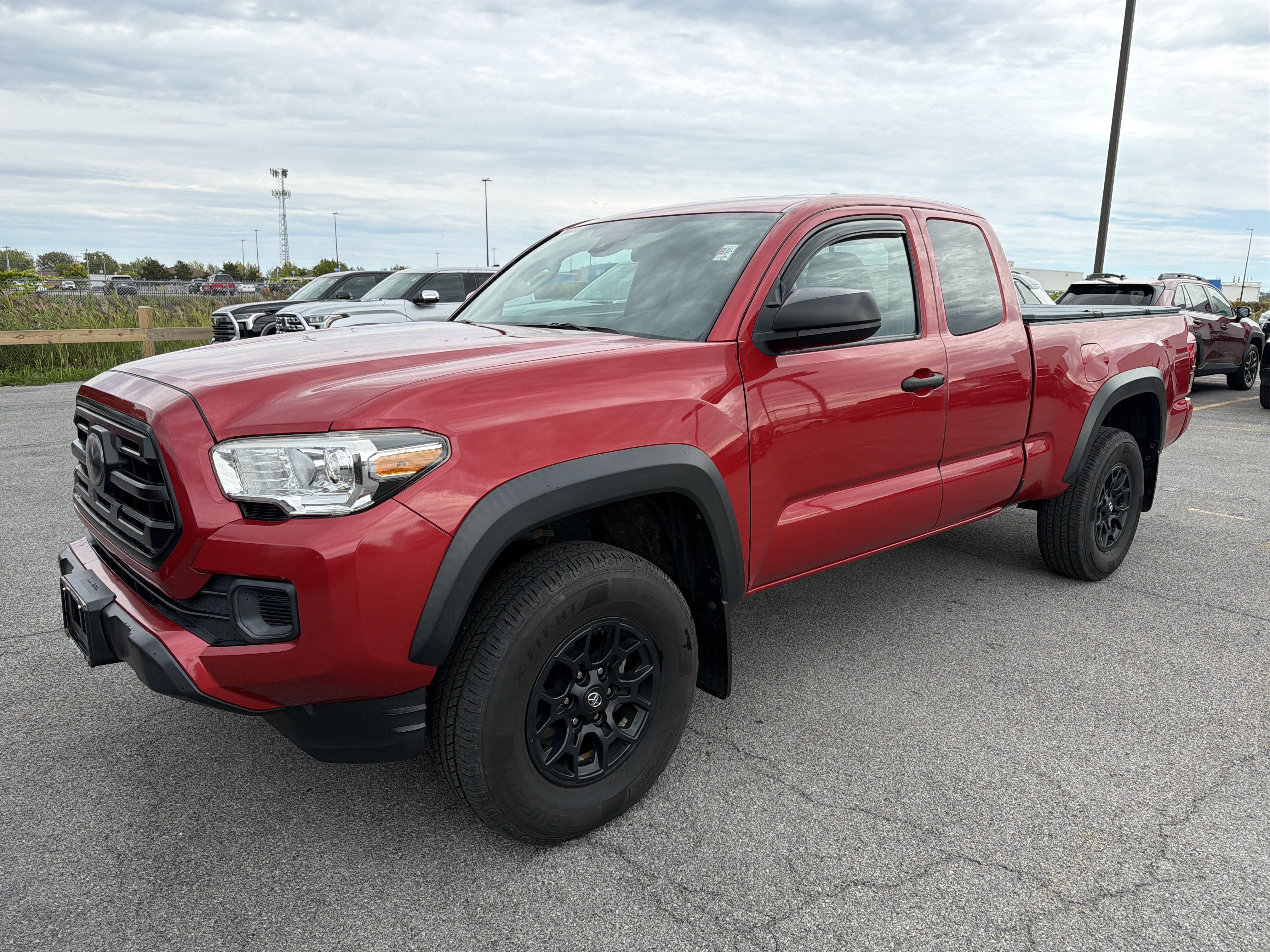 Certified 2019 Toyota Tacoma SR w/ SX Package AWD/4WD image 4