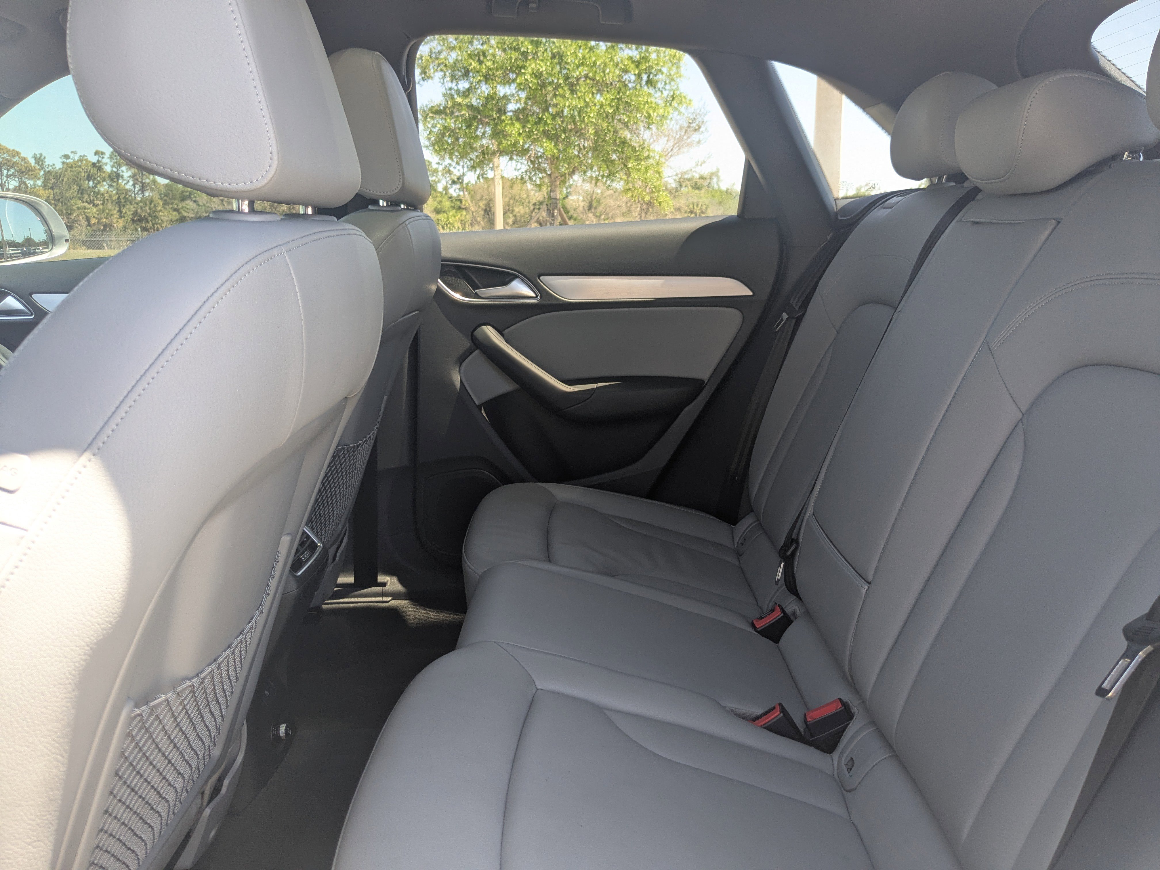 Used 2018 Audi Q3 2.0T Premium Plus w/ Premium Plus Package image 16