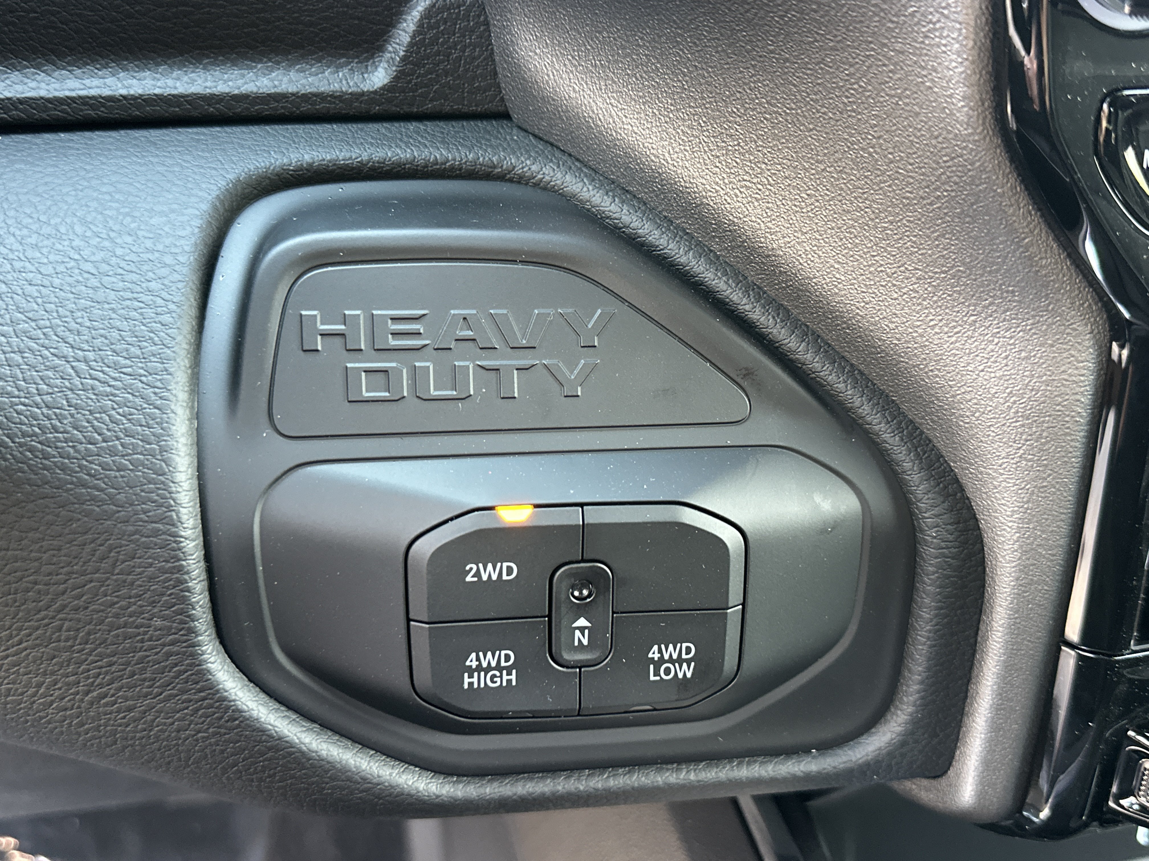 New 2027 RAM 2500 Laramie AWD/4WD image 8