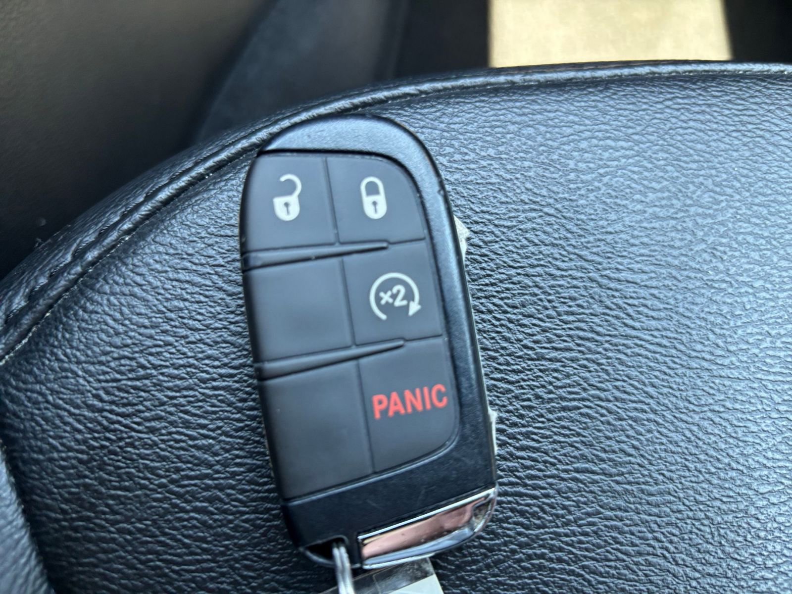 Used 2025 Jeep Compass Limited AWD/4WD image 22