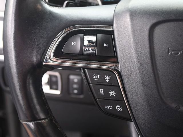 Used 2024 Lincoln Navigator L 4WD image 16