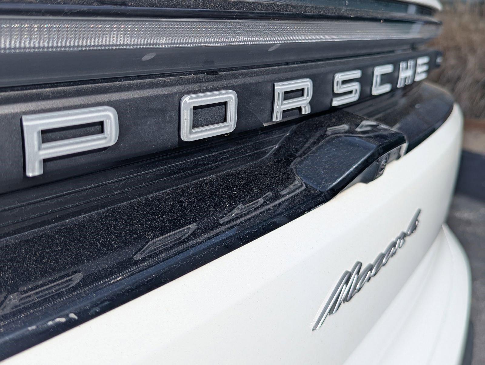 Used 2024 Porsche Macan 4 Electric image 5