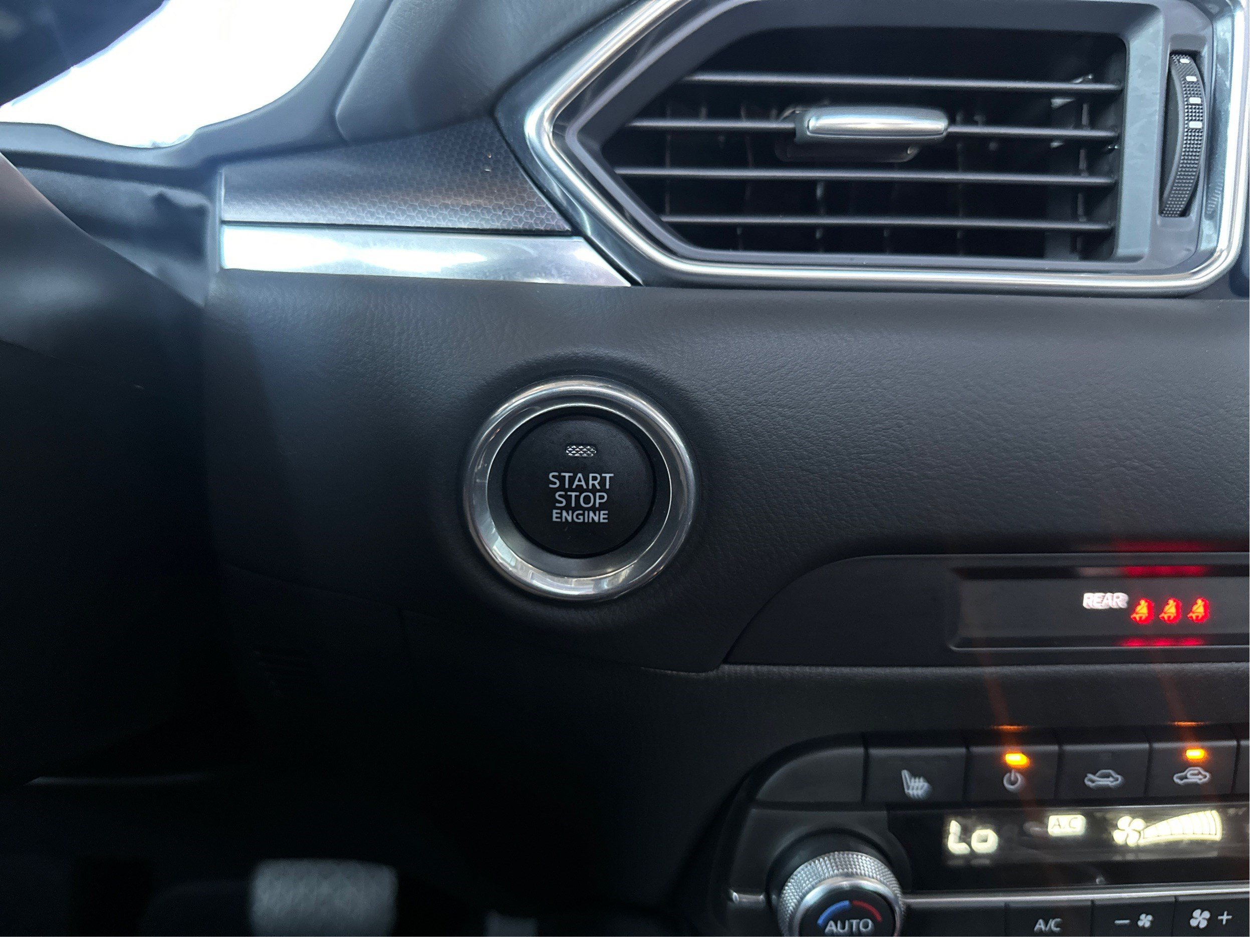 Certified 2025 MAZDA CX-5 Carbon Edition AWD/4WD image 32