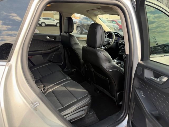 Used 2020 Ford Escape Titanium image 11